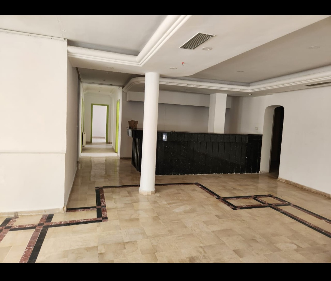 El Menzah Tunis Belvedere Location Surfaces Local bureautique ou commercial  avec open space