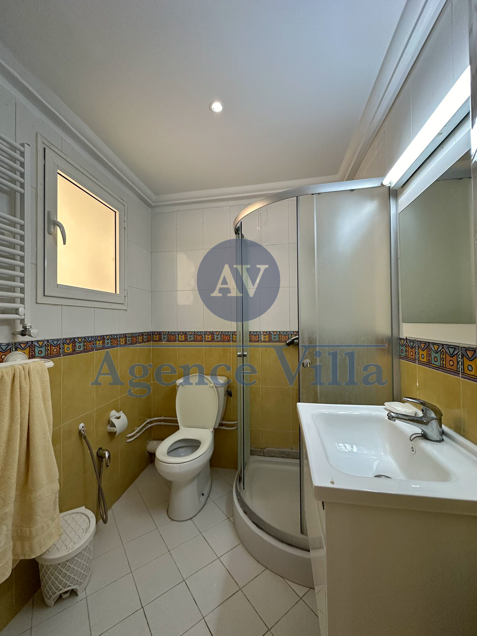 La Marsa Berge Du Lac Location Appart. 1 pice Appartement s1 meubl au lac 1