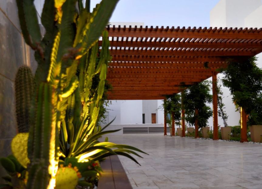 La Soukra Chotrana 1 Vente Appart. 4 pices S3 spacieux superficie 214m