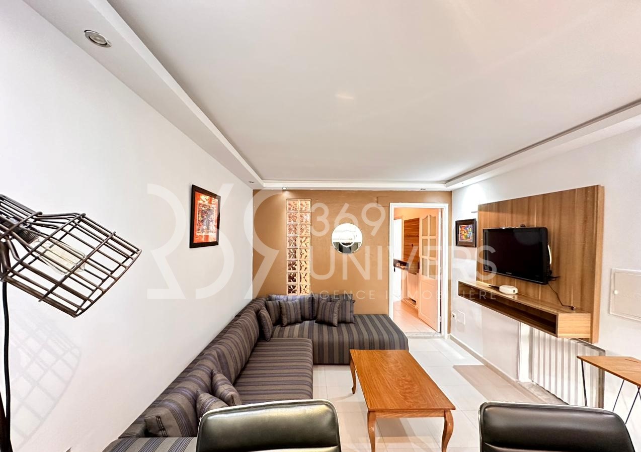 La Marsa Marsa Ennassim Location Appart. 1 pice Studio meubl avec terrasse  la marsa ref ra095