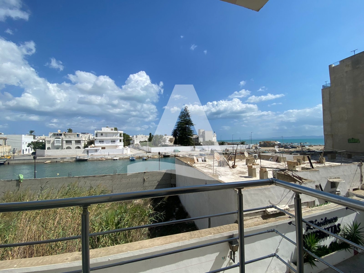 La Goulette La Goulette Port Vente Appart. 5 pices+ Duplex s4 avec une vue sur mer  la goulette