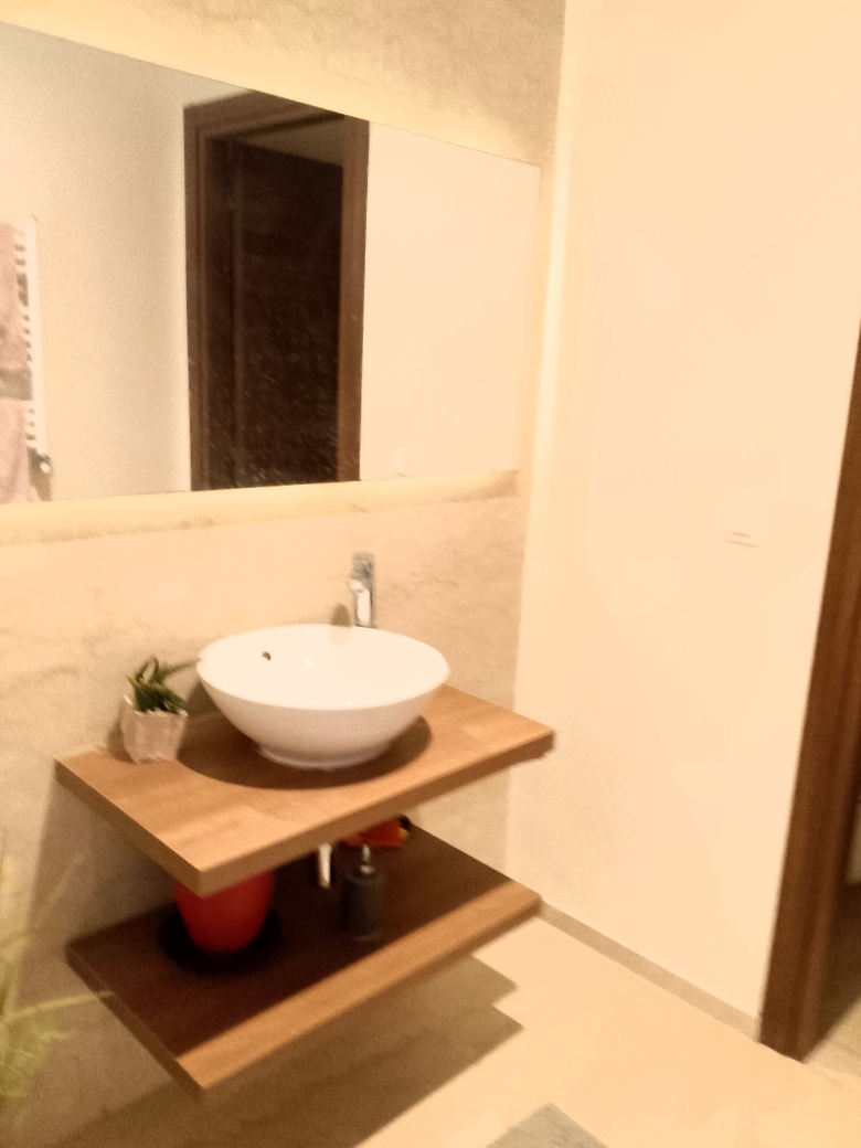 La Marsa Berge Du Lac Location Appart. 4 pices Bel s plus 3 meubl avec chambre de service