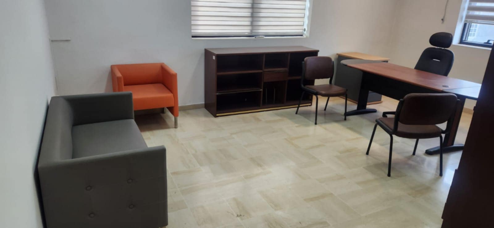 La Marsa Berge Du Lac Bureaux & Commerces Bureau Bureaux s3 luxe meuble et non meuble au lac 2