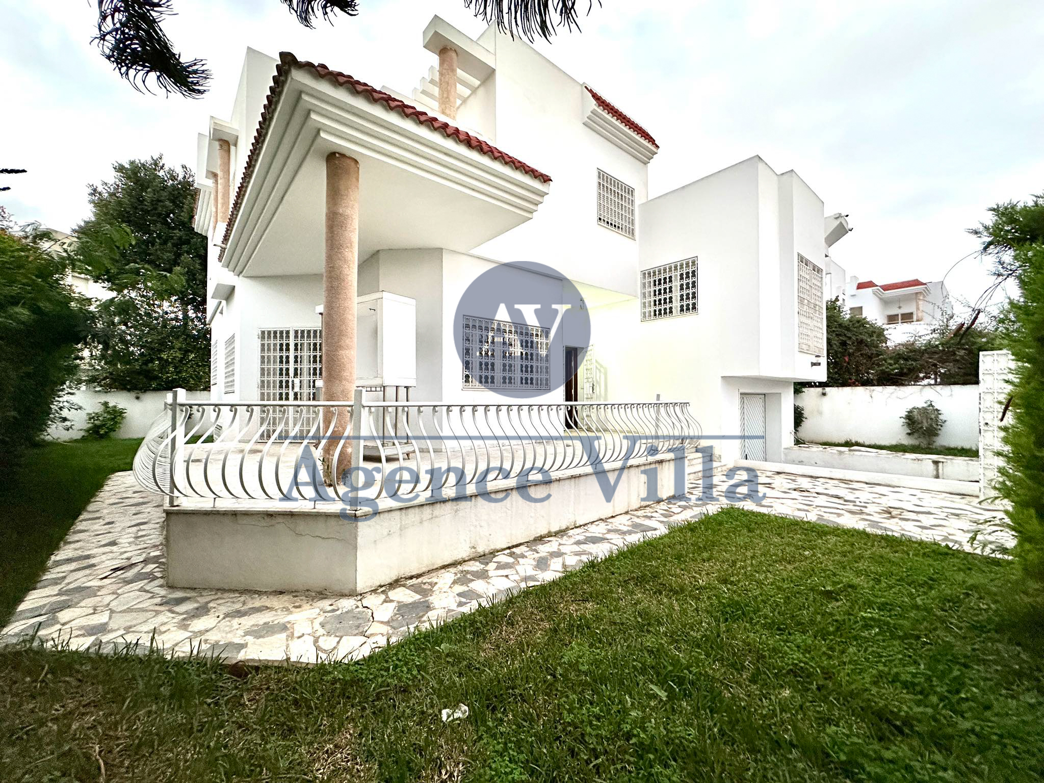 La Marsa Marsa Ennassim Location Maisons Villa s5  la marsa avec jardin
