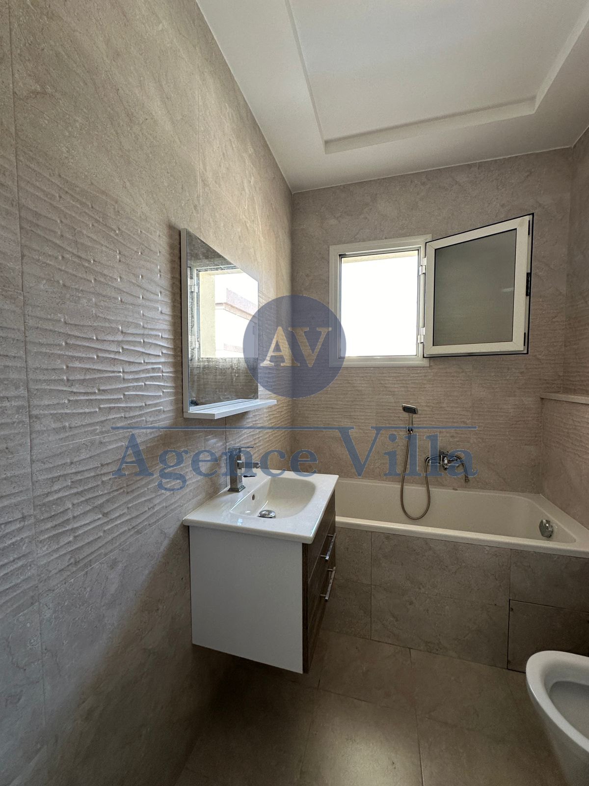 La Soukra La Soukra Location Duplex Duplex s3 avec jardin  la soukra neuf