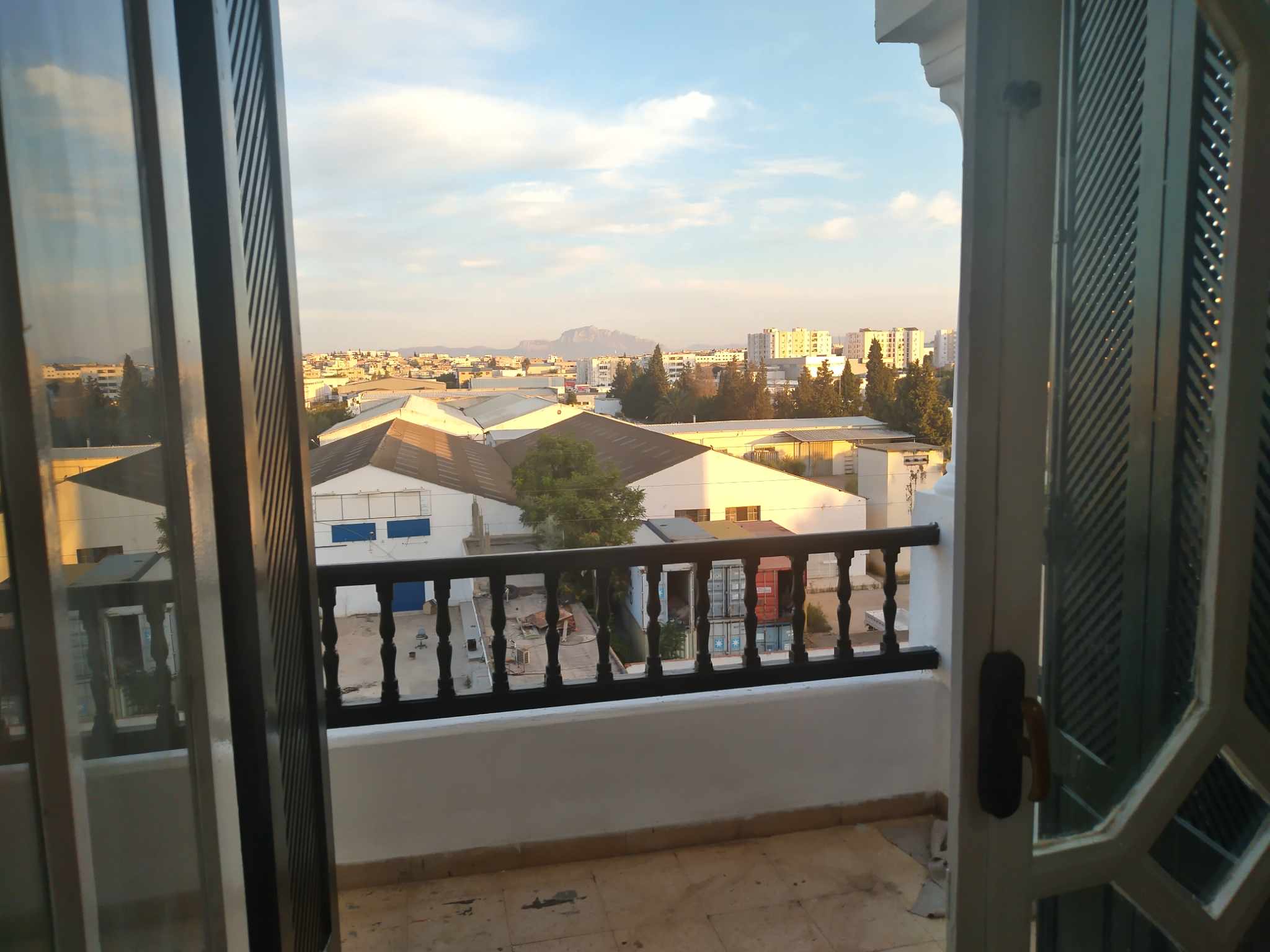 Ben Arous Ben Arous Vente Appart. 4 pices Bel appartement
