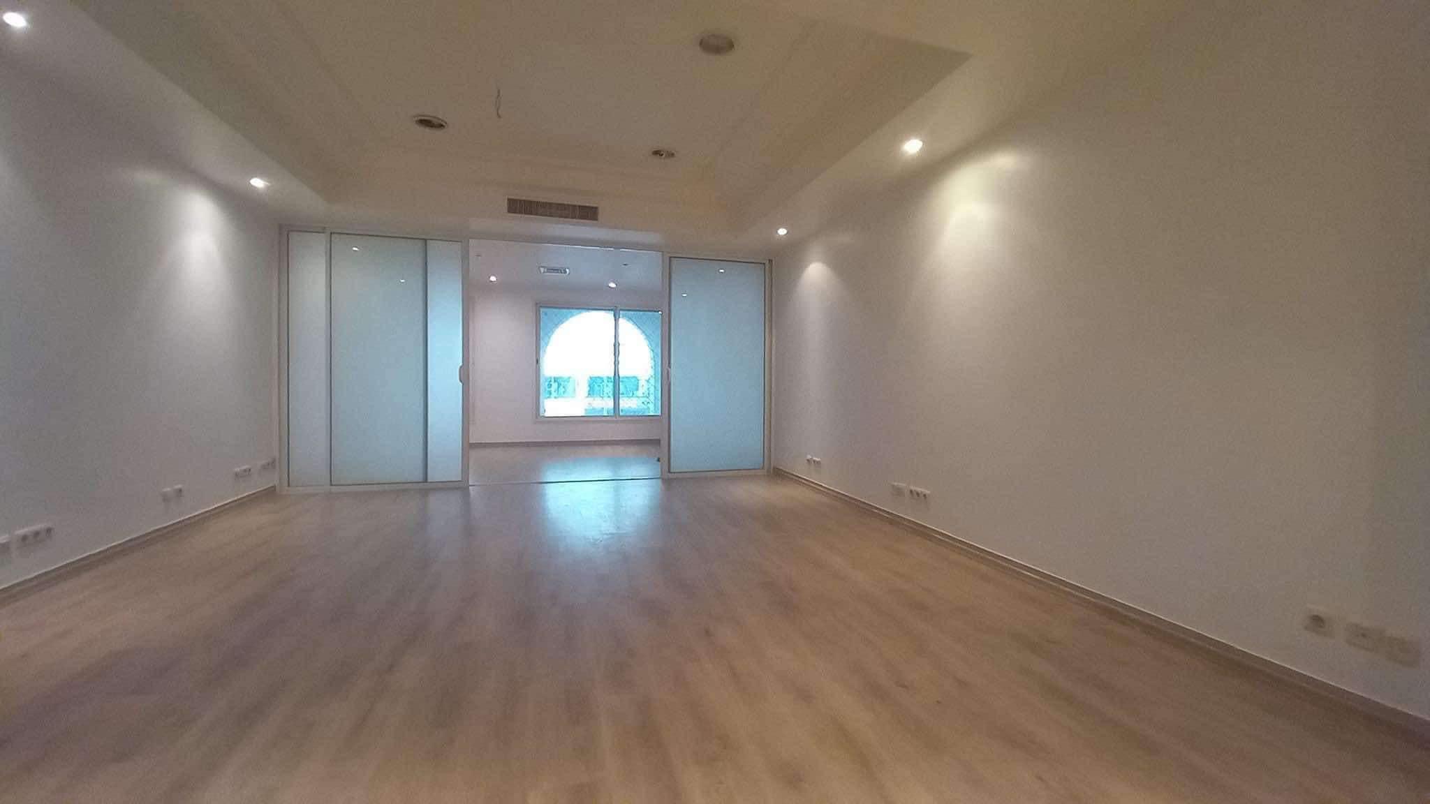 Ariana Ville Cite Ennasr 2 Bureaux & Commerces Bureau Appartement s5 bureautique  ennasr 2