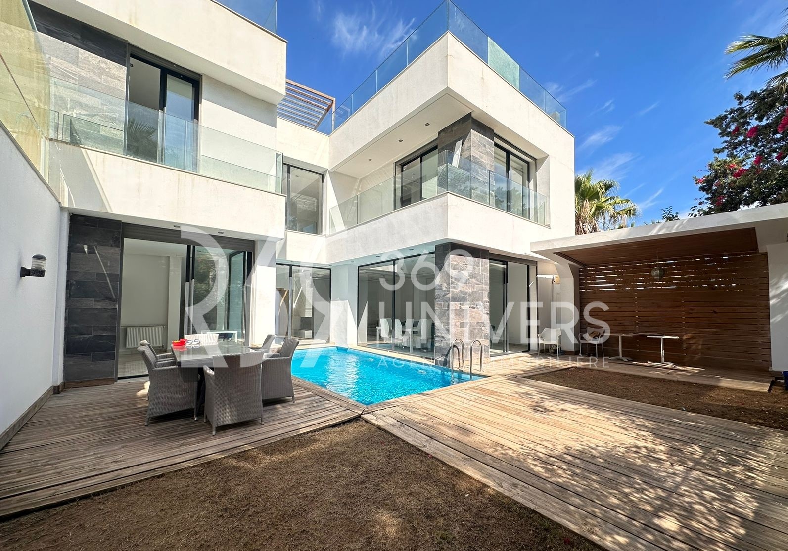 La Marsa Marsa Safsaf Location Maisons Villa avec vue dgage  la marsa ref rh126