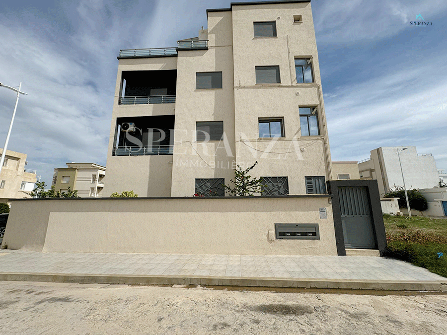 Hammamet Hammamet Vente Appart. 5 pices+ Immeuble ibiza