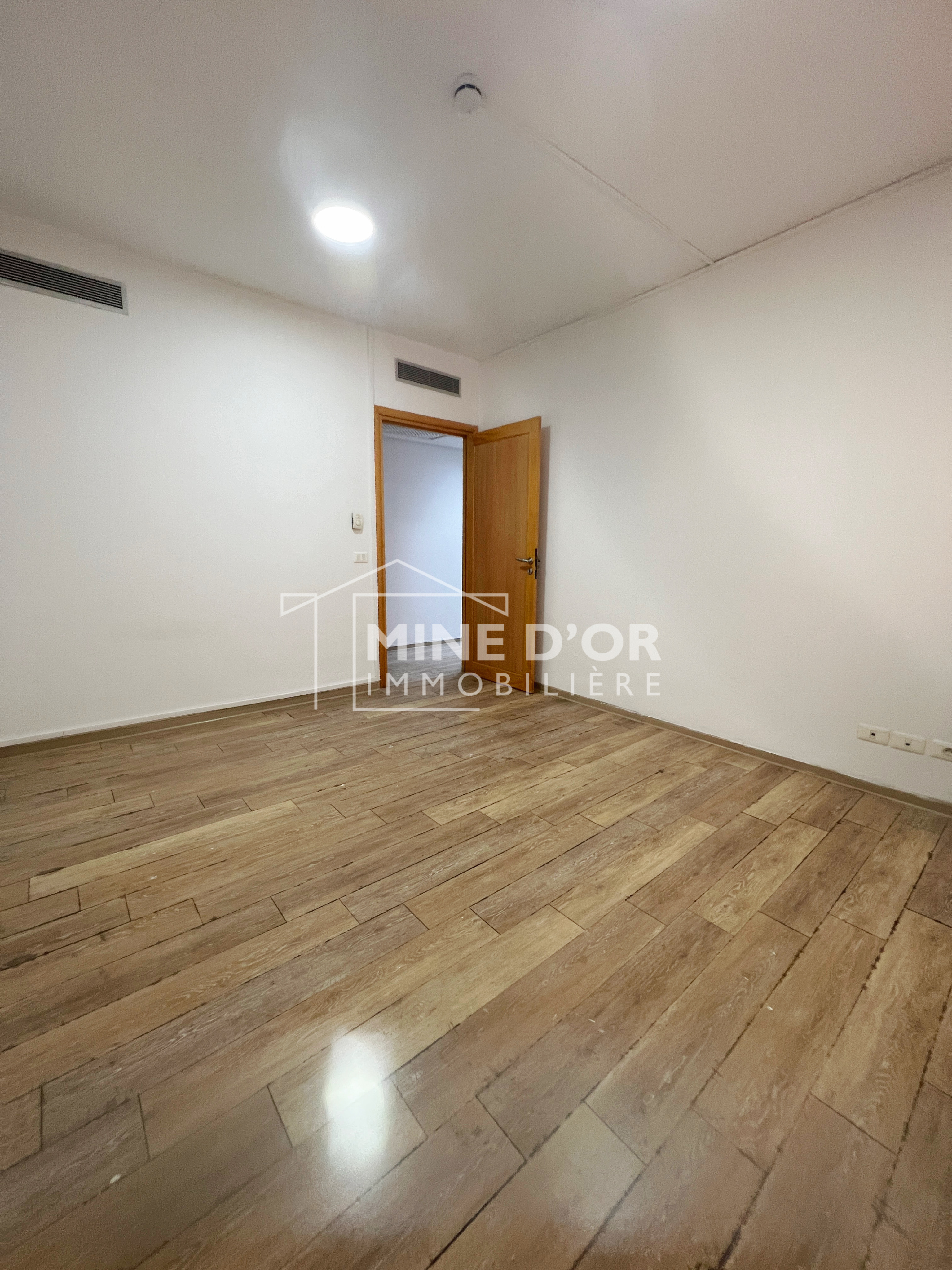 Bab Bhar Montplaisir Bureaux & Commerces Bureau Bureau neuf en h2 a monplaisir