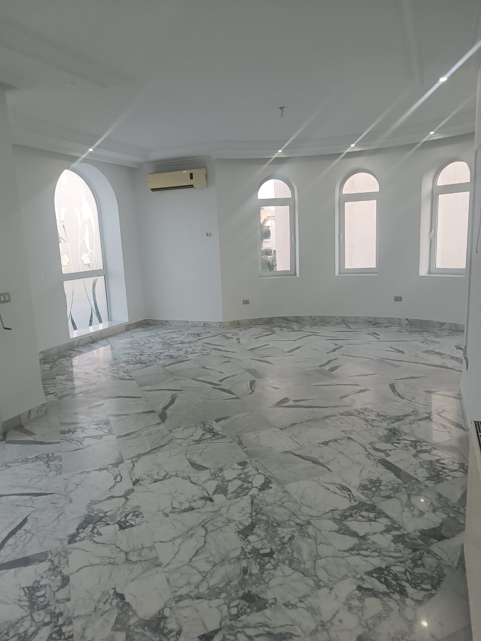 Ain Zaghouan Jardins de Carthage Location Appart. 3 pices Etage de villa aux jardins de carthage