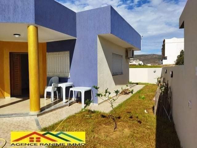 El Haouaria Cite Touristique Vente Maisons Villa a la plage ds 580m2 el haouaria cap bon