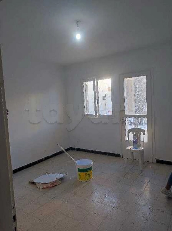 Cite El Khadra Cite Oplympique Vente Appart. 4 pices S plus 3 rnov a  la cit olympique wb3598