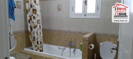 La Marsa El Aouina Vente Appart. 5 pices+ Villa paola  l'aouina