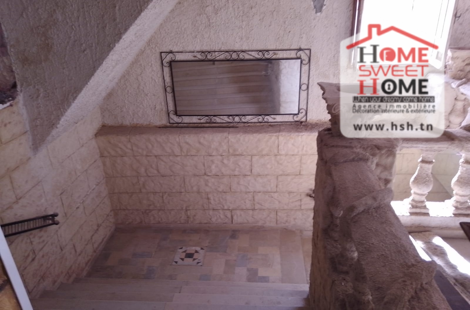 Ain Zaghouan Ain Zaghouan Bureaux & Commerces Surfaces Local commercial ayna  ain zaghouan