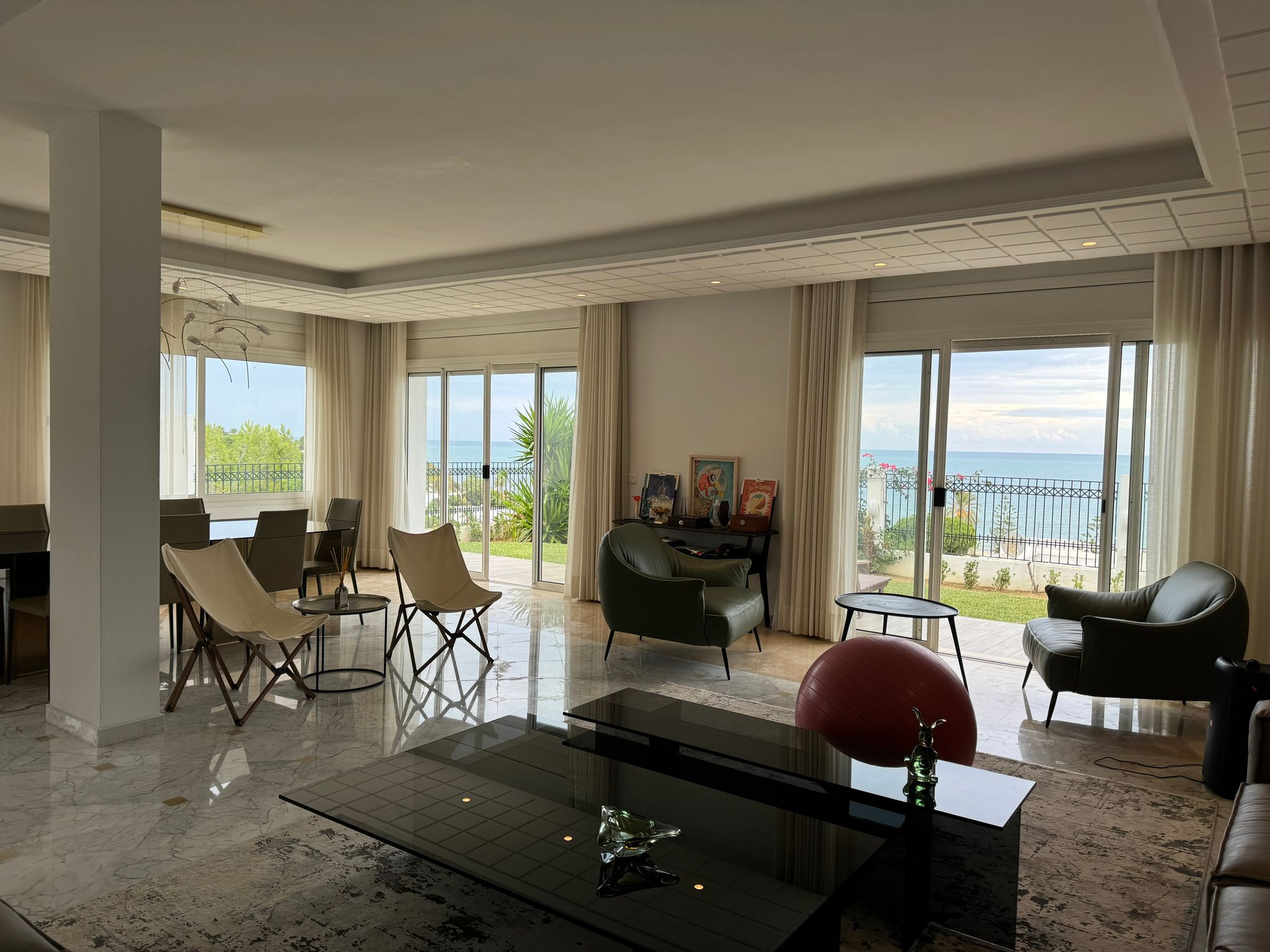 La Marsa&nbsp;Gammart&nbsp;Location&nbsp;Maisons&nbsp;Somptueuse villa avec vu mer � gammart sup