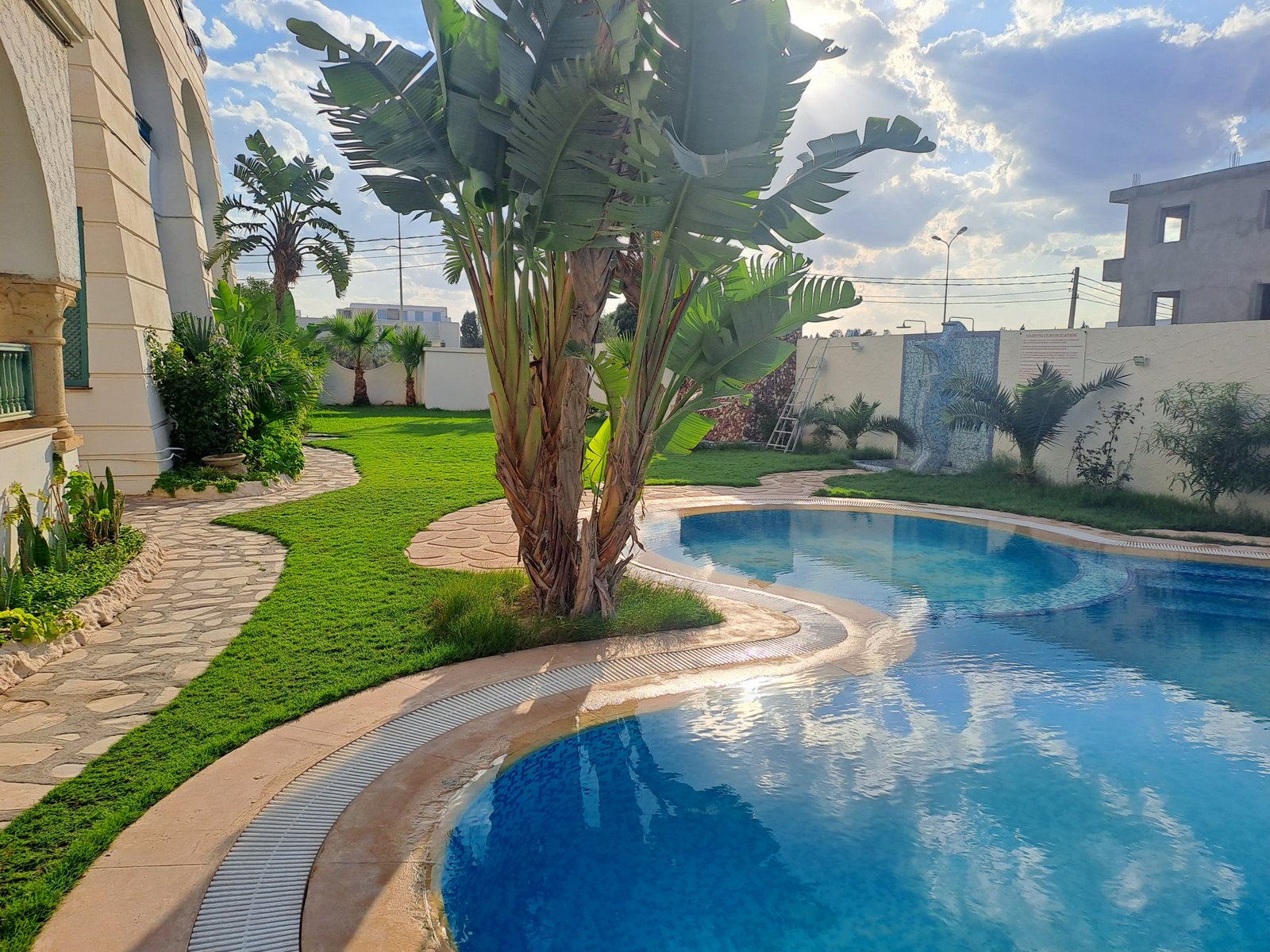 Akouda Chatt Meriem Vente Appart. 1 pice S0 dans une rsidence avec piscine