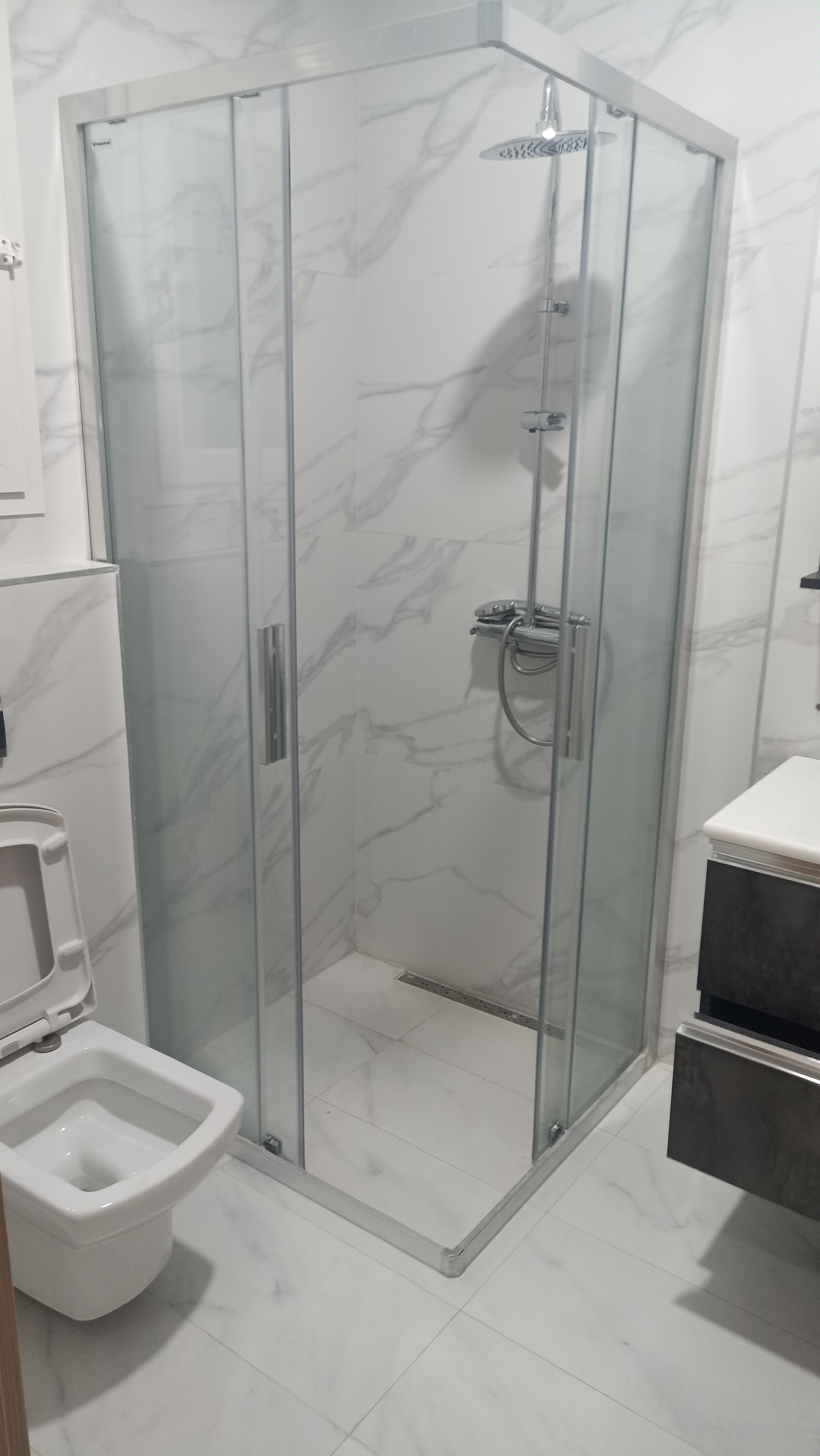 Ain Zaghouan Ain Zaghouan Location Appart. 3 pices Appartement s3 trs spacieux avec terrasse ref12