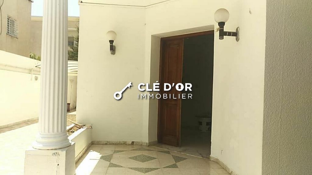 Ain Zaghouan Ain Zaghouan Location Appart. 4 pices Villa  ain zaghouan nord