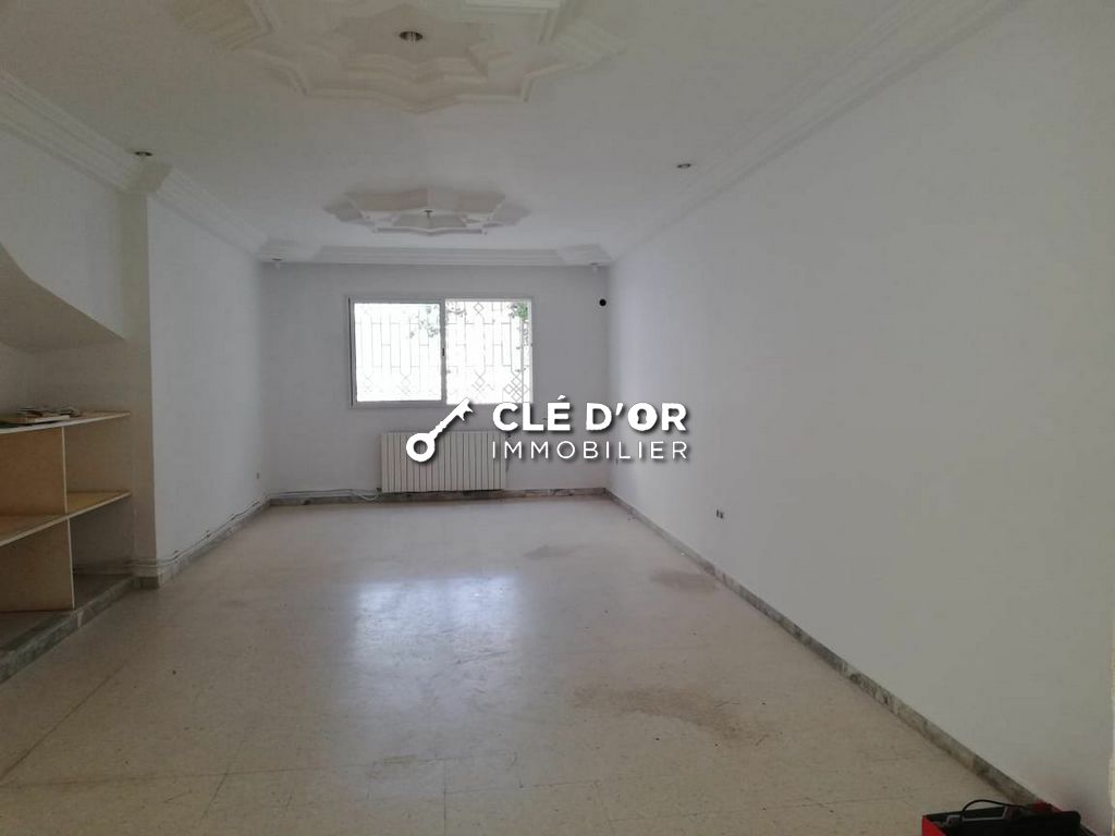 Ain Zaghouan Ain Zaghouan Location Appart. 4 pices Villa  ain zaghouan nord