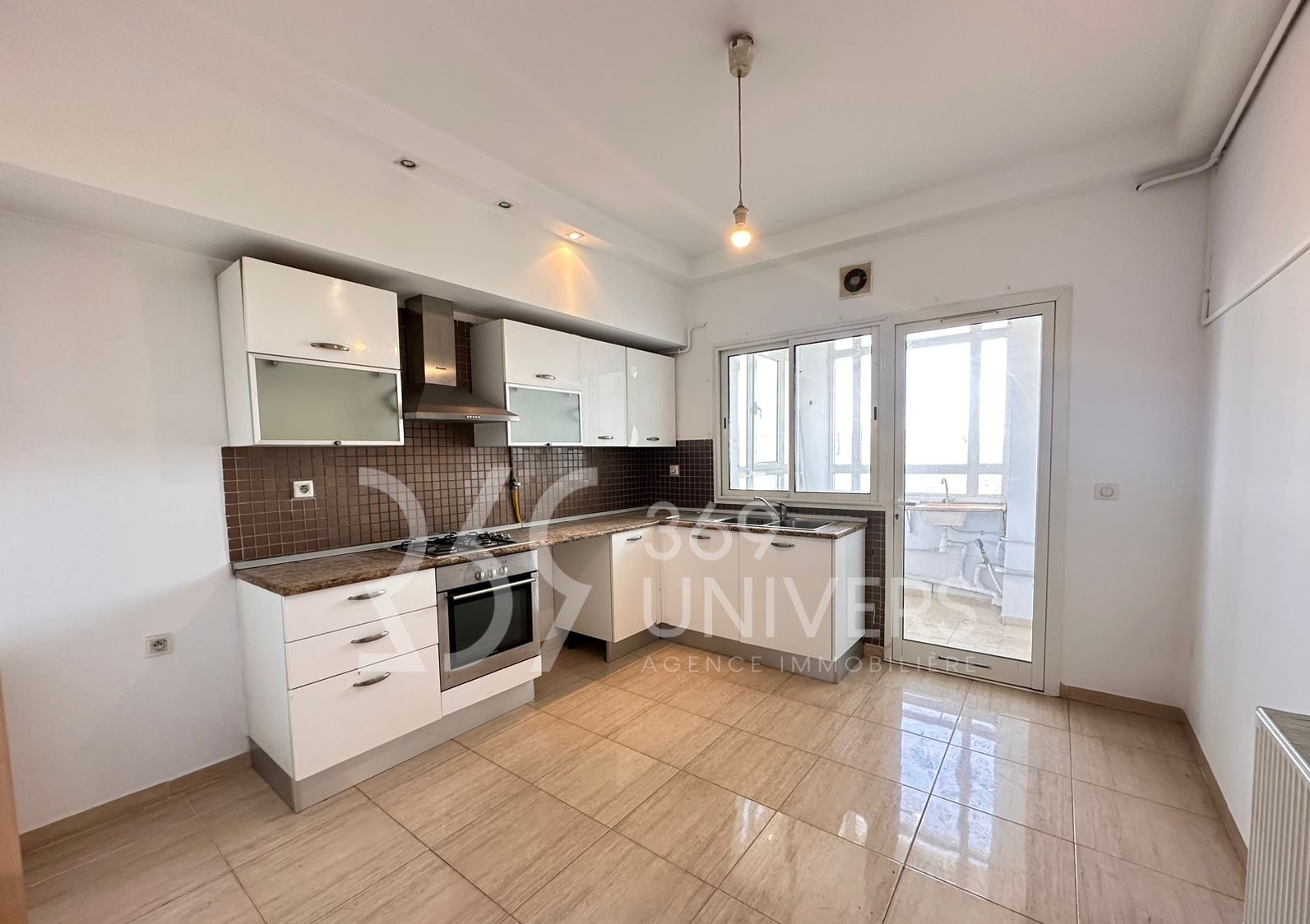La Marsa Sidi Daoud Location Appart. 3 pices Appartement avec balcon  sidi daoued ref ra103