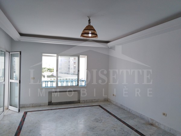 Ain Zaghouan Ain Zaghouan Location Appart. 3 pices Un appartement s3 vide zal0076