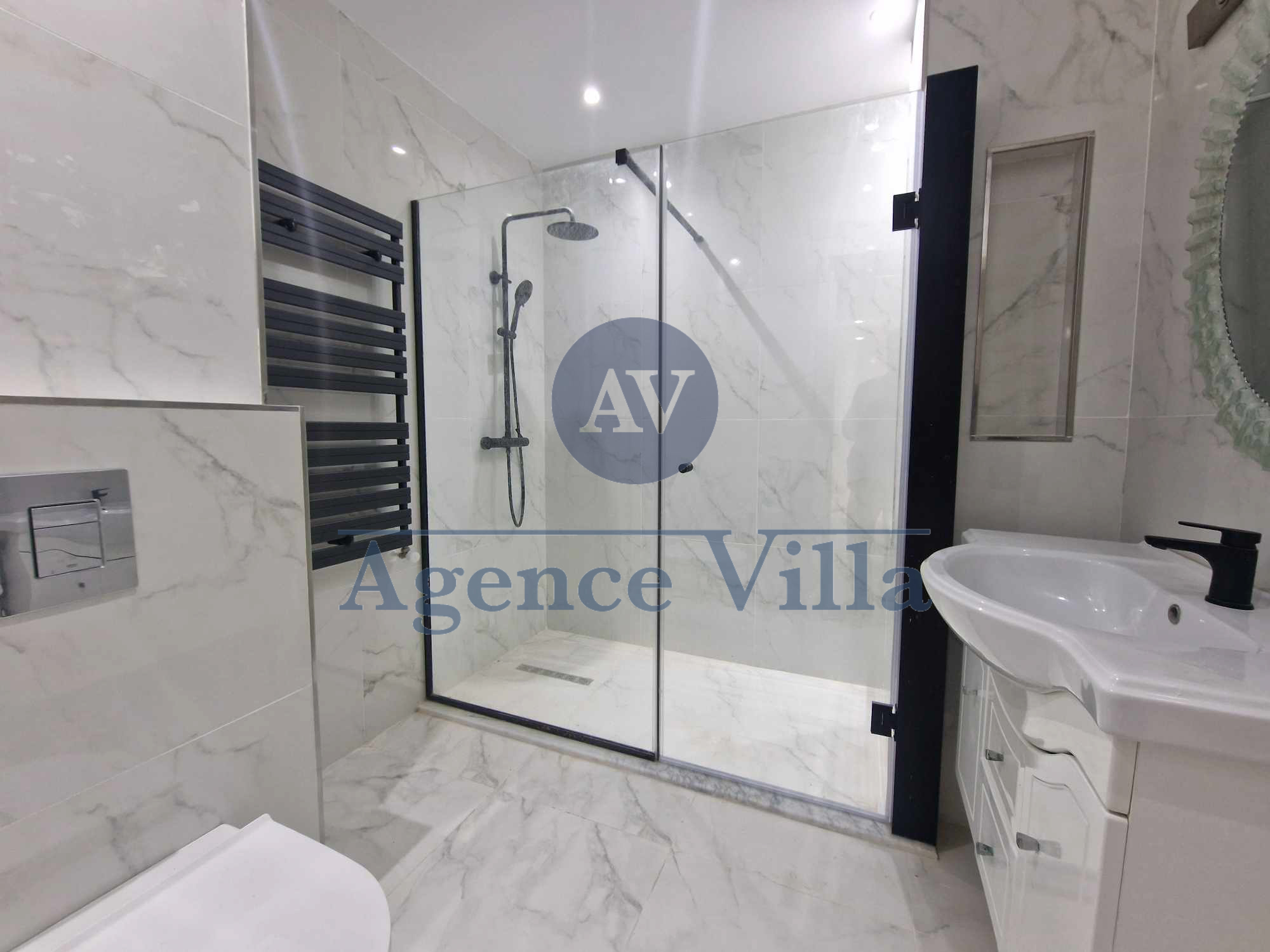 La Marsa Berge Du Lac Location Maisons Duplex renov au lac 1