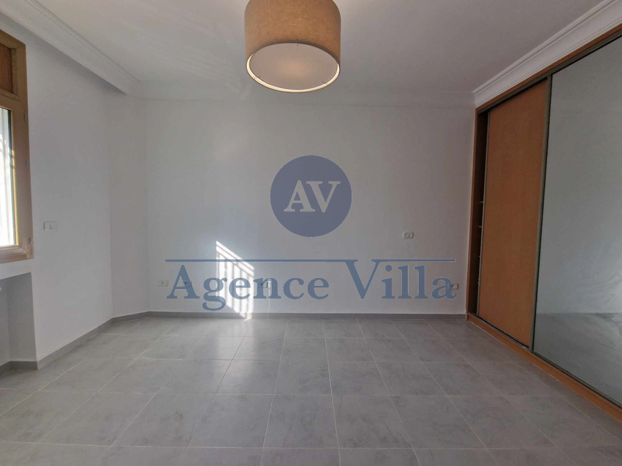 La Marsa Berge Du Lac Location Maisons Duplex renov au lac 1