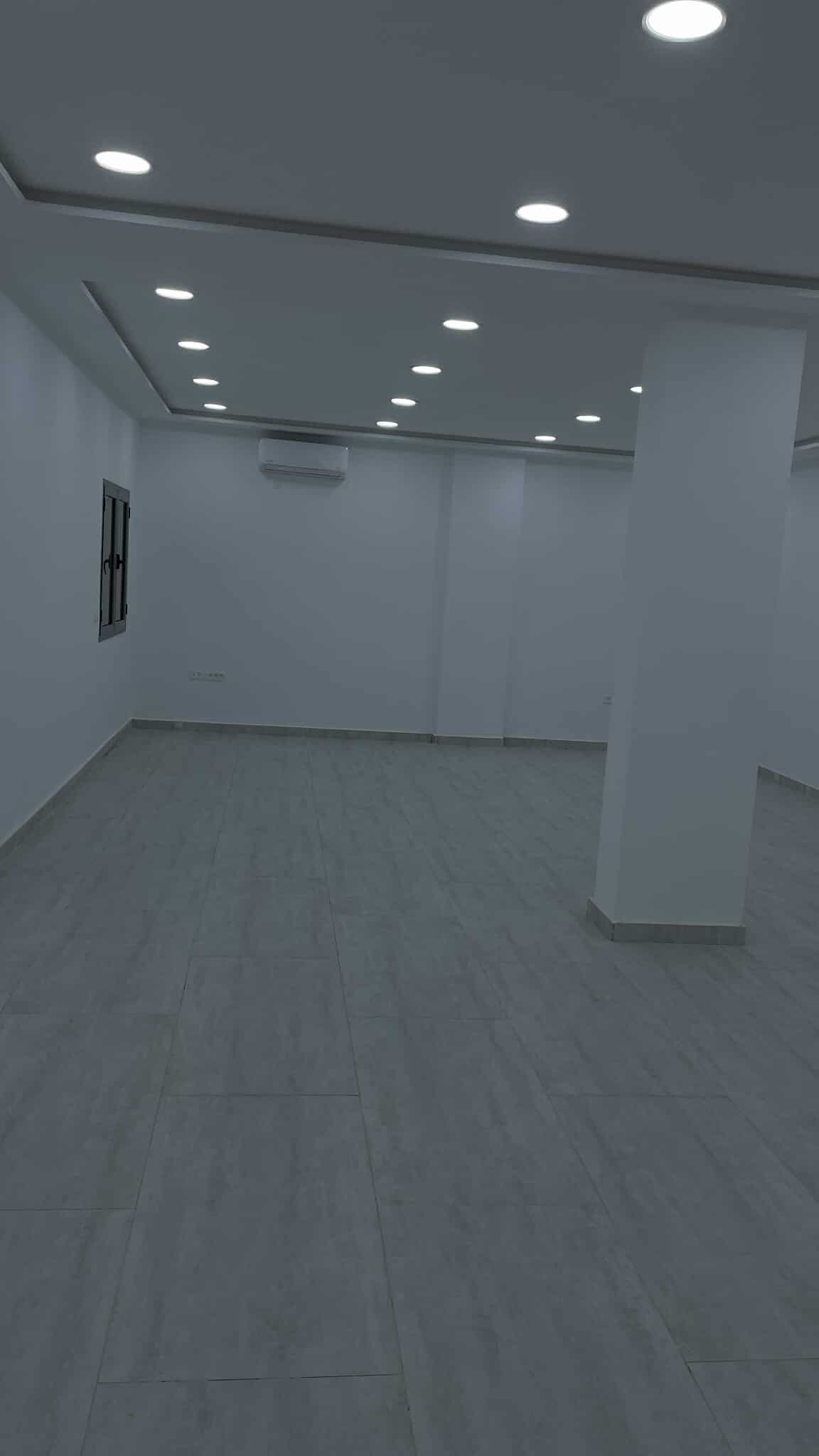 Ben Arous Ben Arous Location Maisons 4 depots 14 bureaux l241204