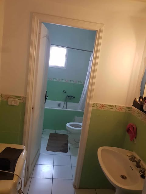 Ariana Ville Ariana Location Appart. 3 pices tage de villa prs hop mahmoud el matri