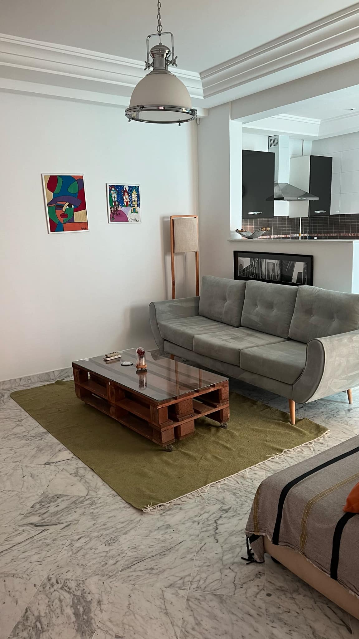 Ain Zaghouan Jardins de Carthage Location Appart. 1 pice Appartement meubl de charme central