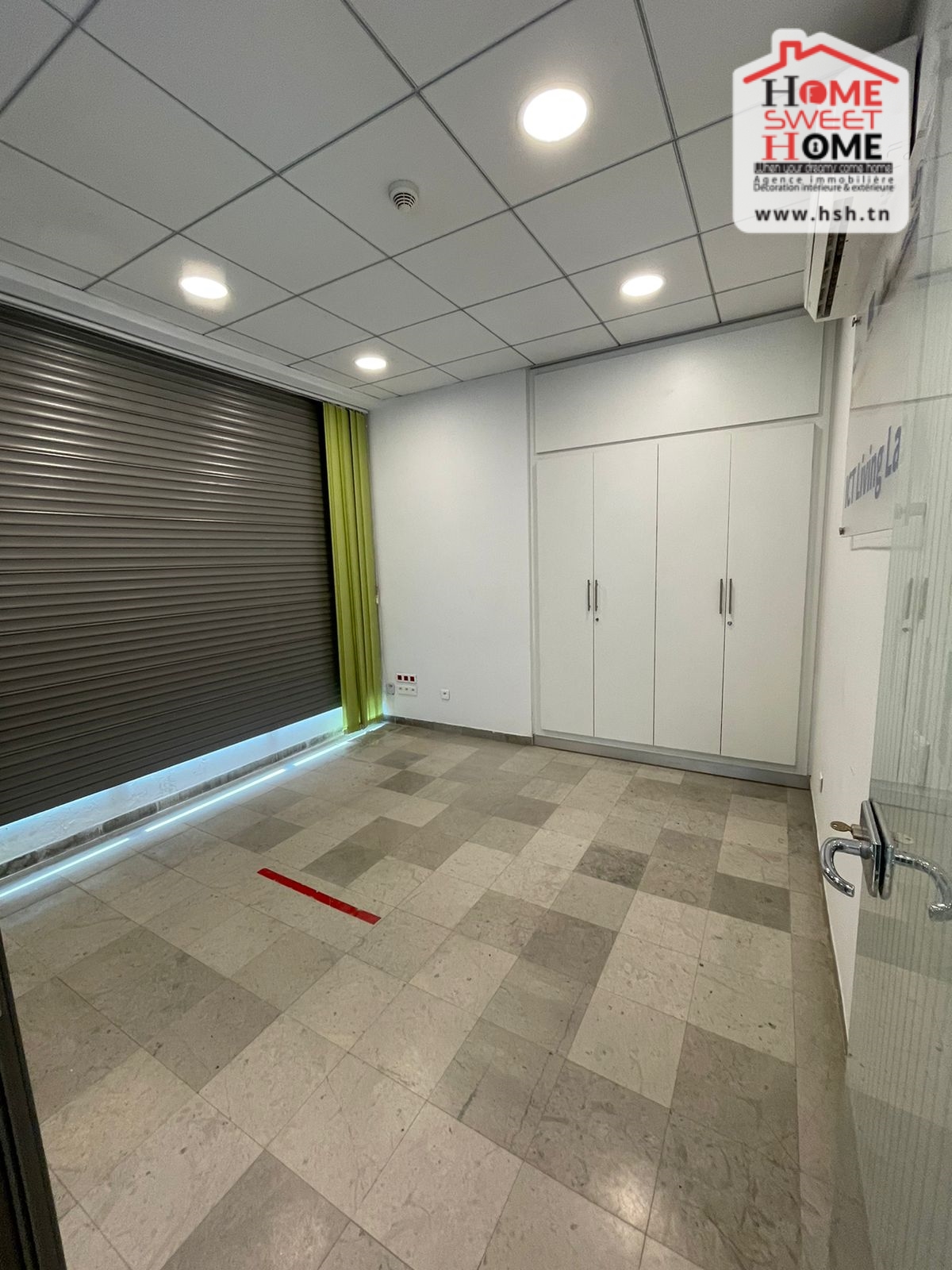 Bab Bhar Montplaisir Bureaux & Commerces Surfaces Local fendi montplaisir