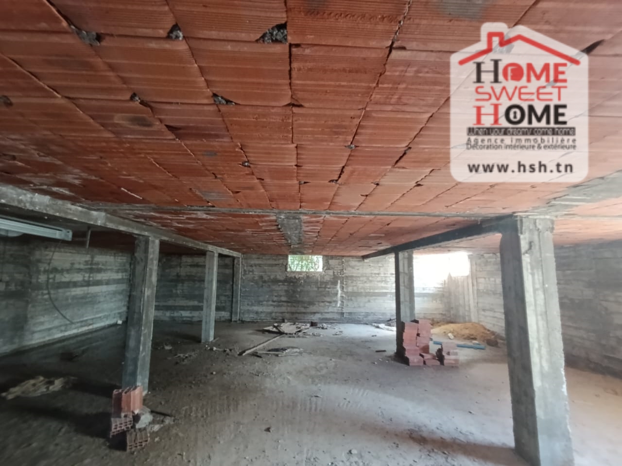 Ain Zaghouan Ain Zaghouan Vente Maisons Immeuble annes  ain zaghouan nord