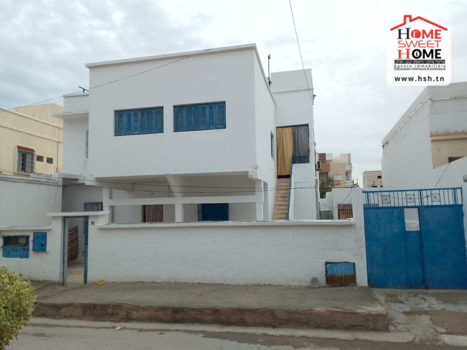 Hammam Lif Hammam Lif Vente Appart. 5 pices+ Immeuble deniz  hammam lif