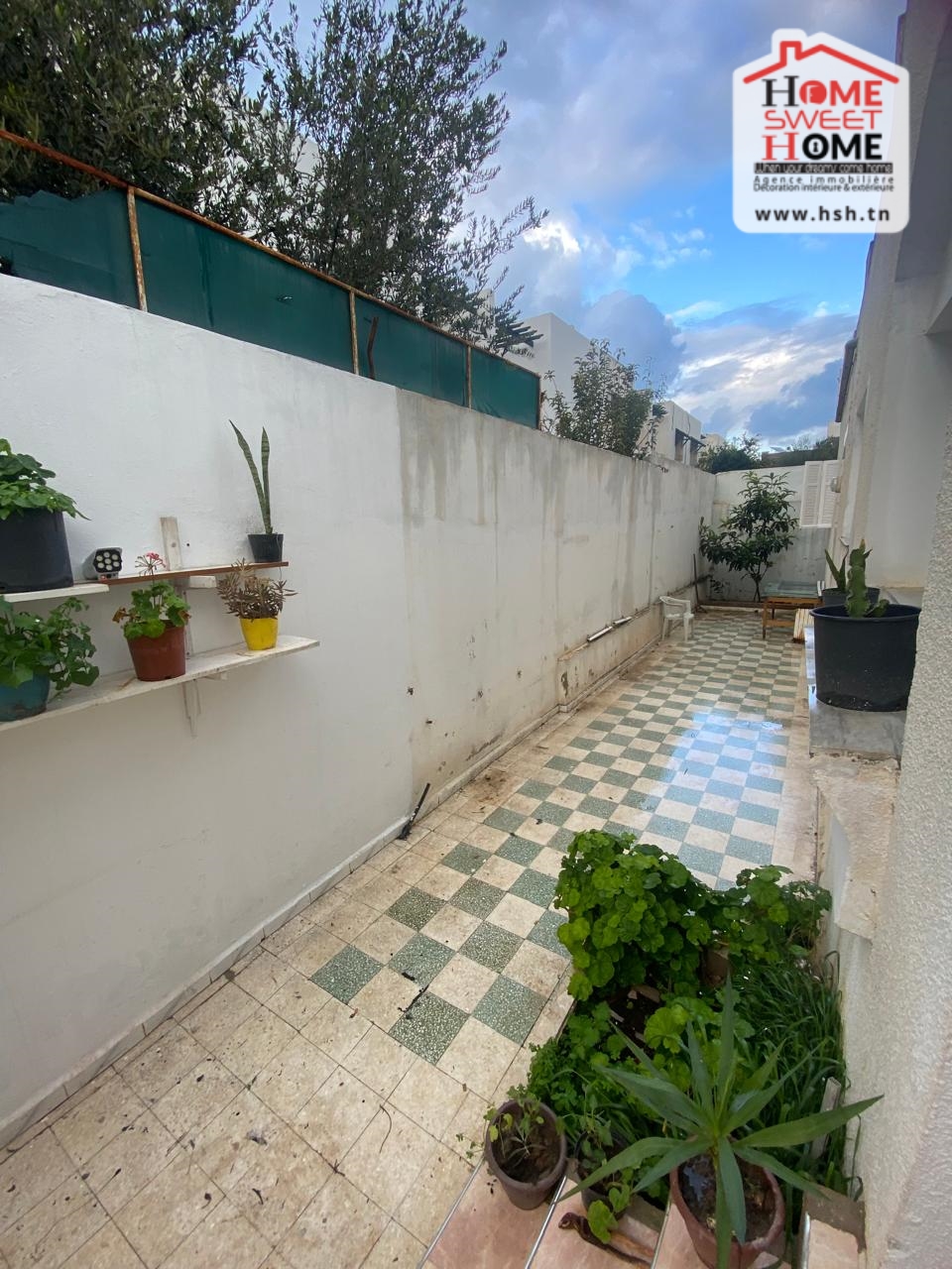 La Marsa Gammart Location Appart. 4 pices Villa dravania  gammarth village