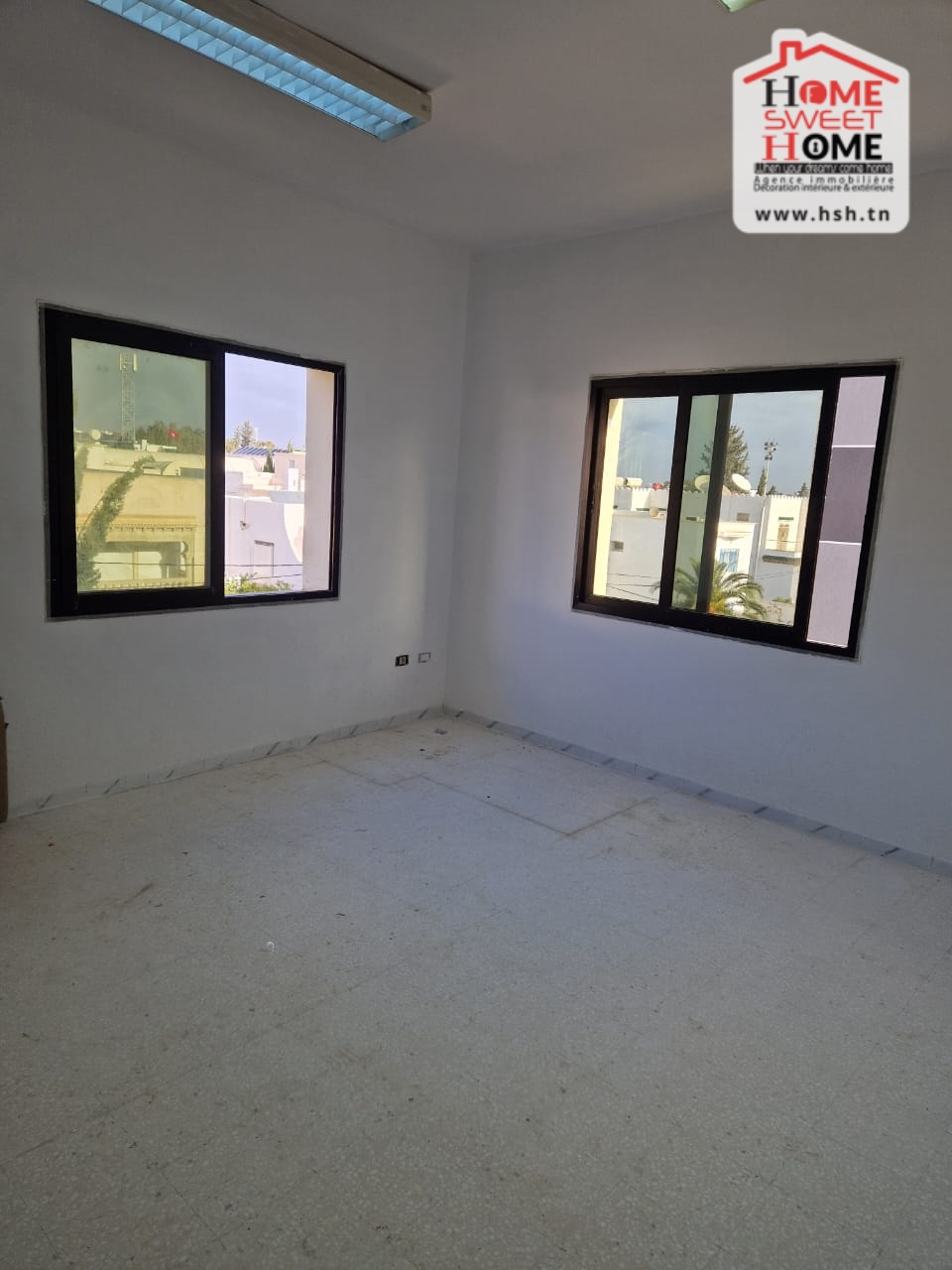Ariana Ville Ariana Bureaux & Commerces Bureau Bureau h3 lord  ariana