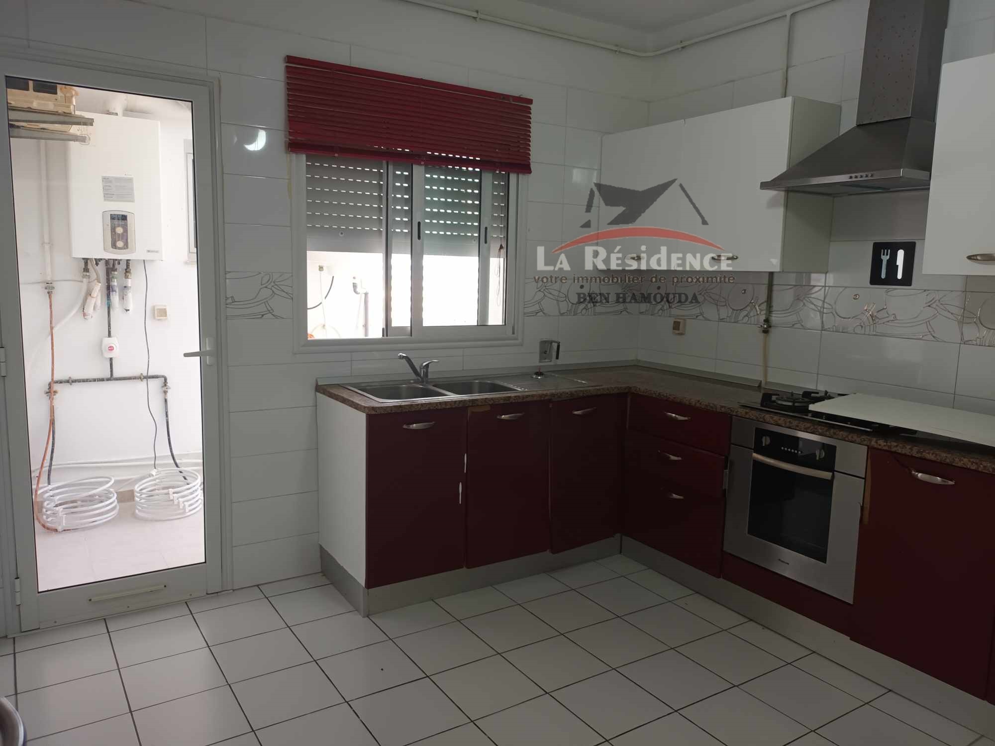 Bizerte Nord Bizerte Location Appart. 4 pices Appartement haut standing  ain mariem bizerte