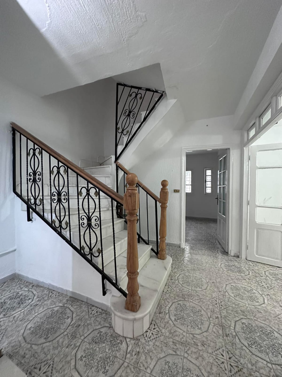 Nouvelle Medina El Yasminette Location Duplex Duplex salon et 5 chambres  el yesminet ben arous