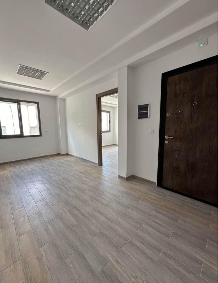 Ariana Ville Ariana Location Appart. 4 pices Bureaux neuf s2 s3 ariana