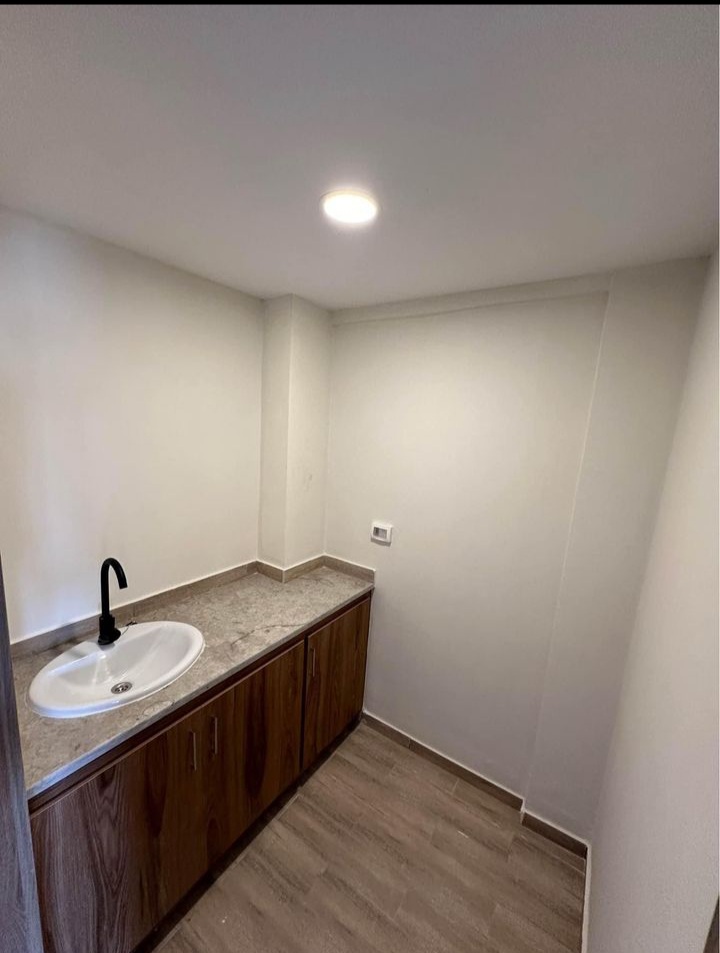 Ariana Ville Ariana Location Appart. 4 pices Bureaux neuf s2 s3 ariana