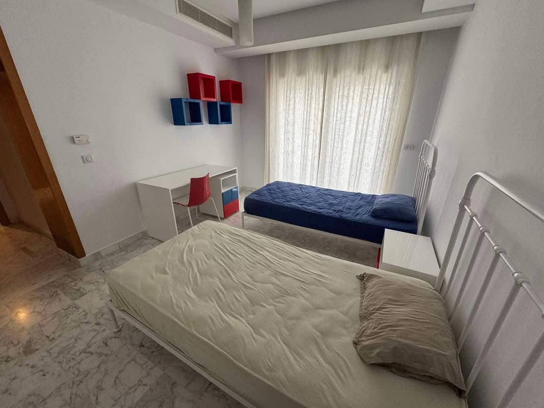 La Marsa Berge Du Lac Location Appart. 4 pices S3 meuble lac 2 3300 d