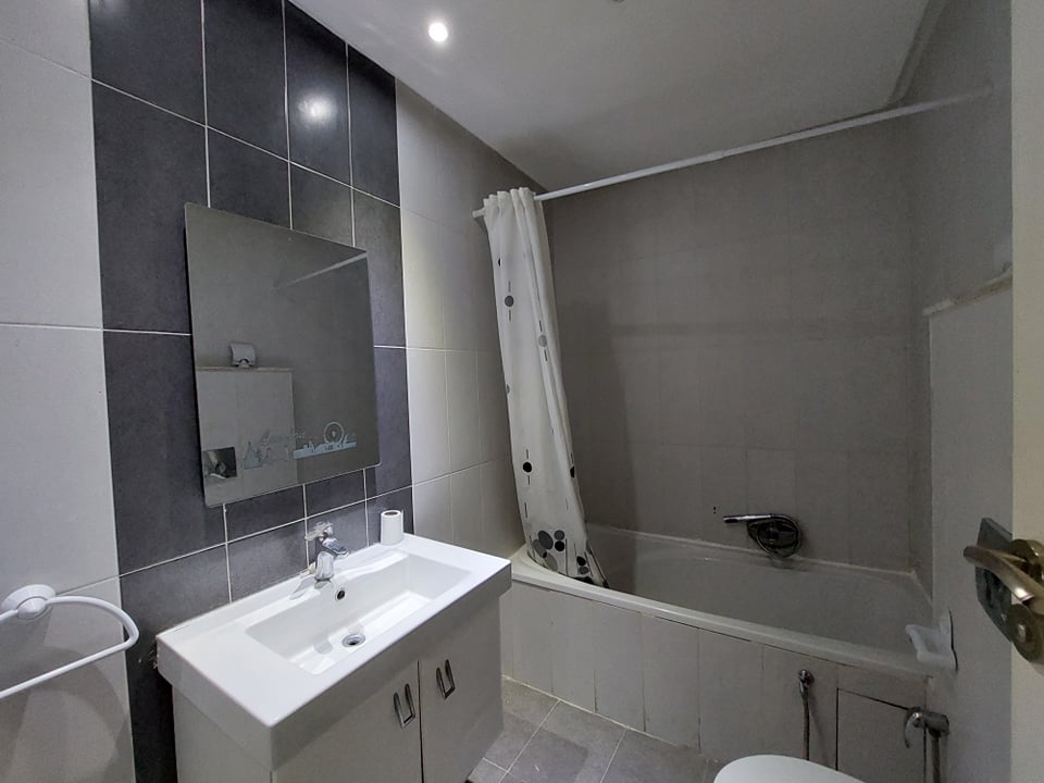 Ezzahra Ezzahra Location Appart. 1 pice Appartement s1  ezzahra meuble
