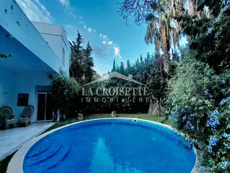 La Marsa Marsa Ennassim Location Maisons Villa s4 avec piscine  la marsa zvl1625