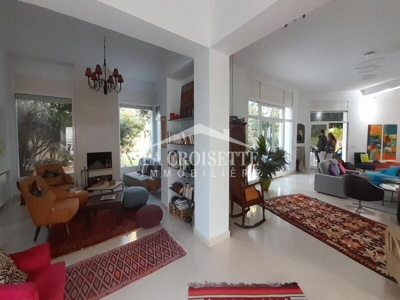 La Marsa Marsa Ennassim Location Maisons Villa s4 avec piscine  la marsa zvl1625