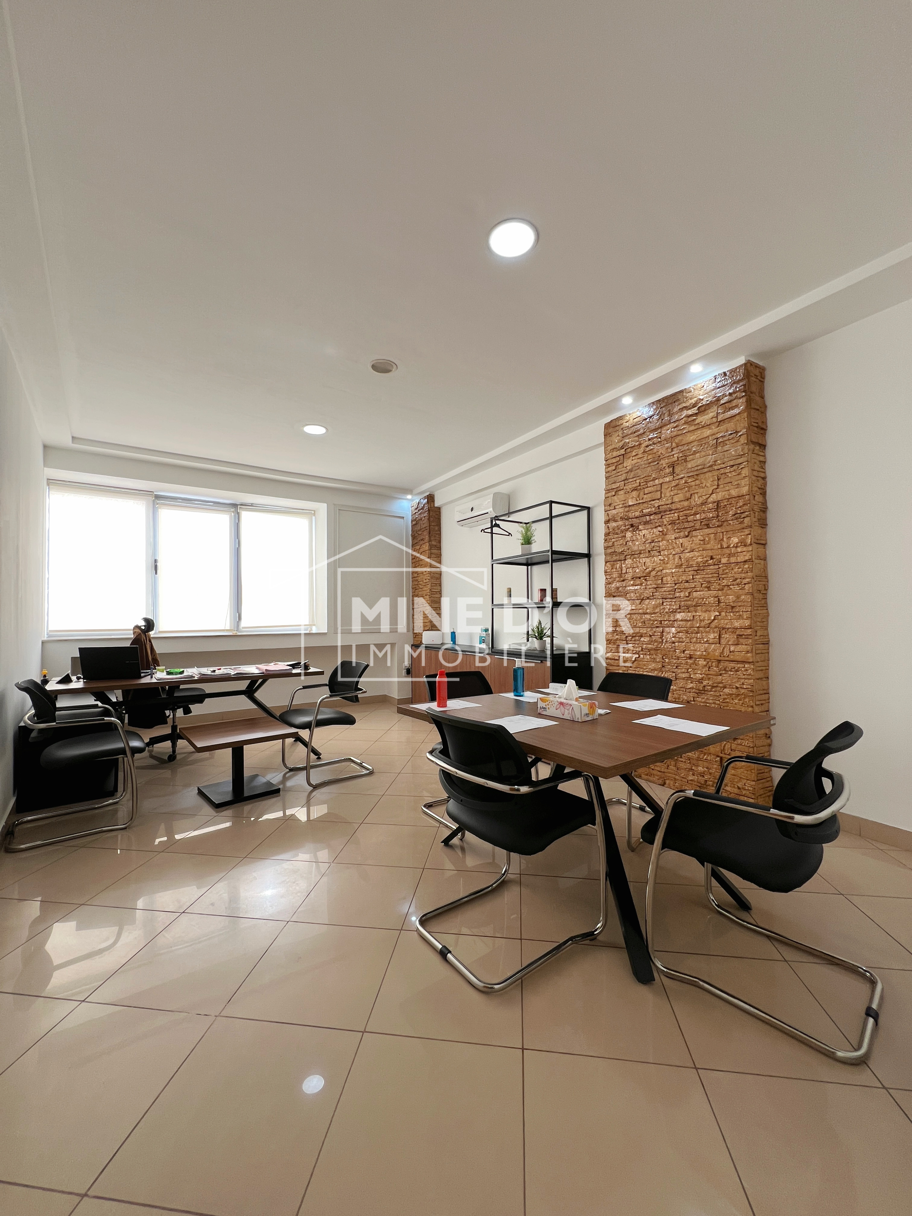 Cite El Khadra Zone urbaine nord Bureaux & Commerces Bureau Bureau en 4 espaces rnov au centre urbain