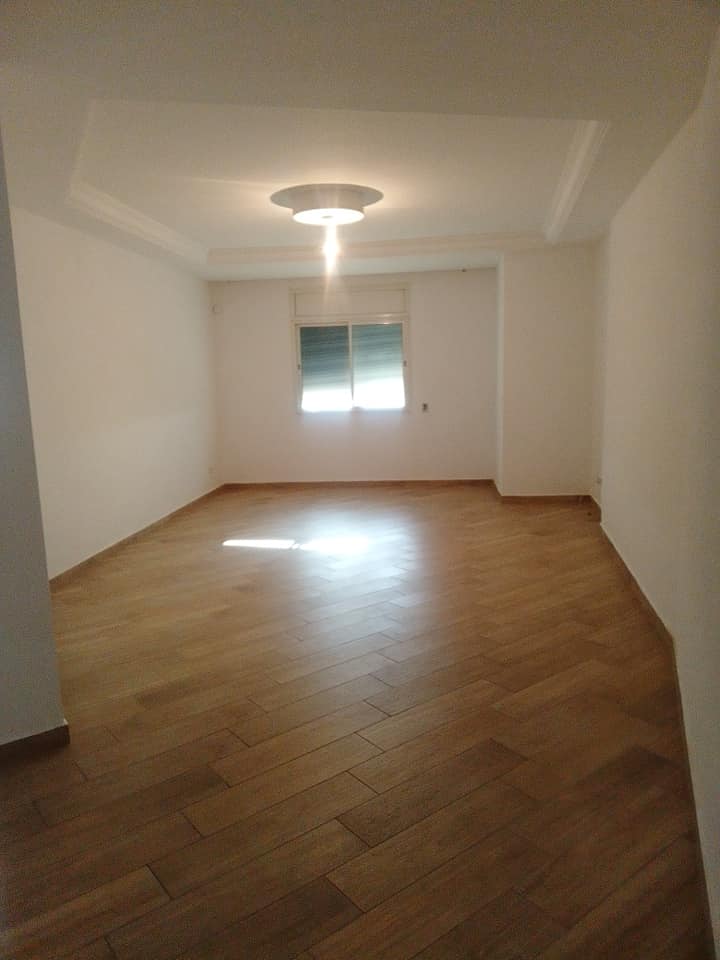 El Menzah El Manar 1 Location Appart. 3 pices Un tage de villa indpendant  manar1