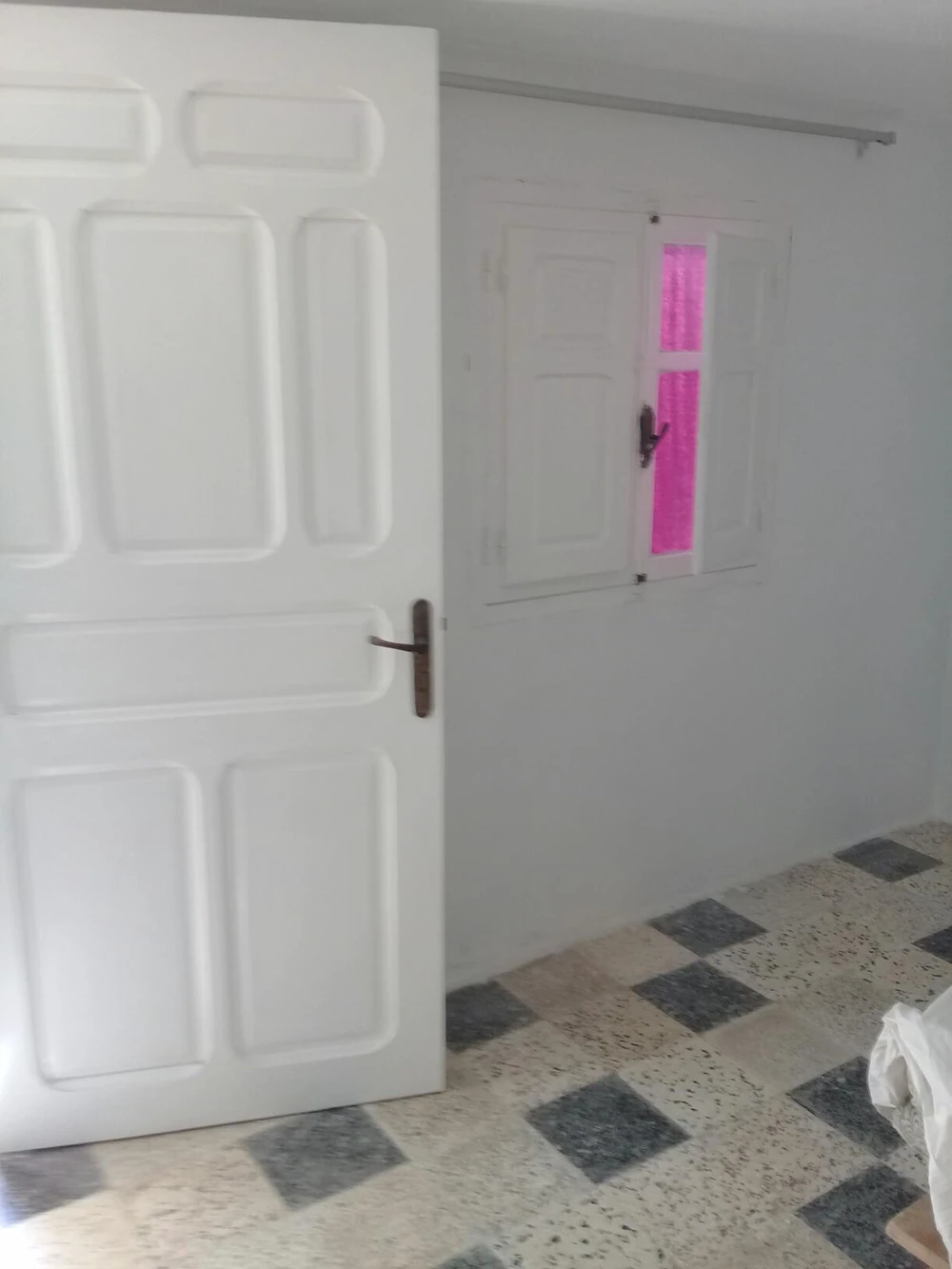 Korba Tazarka Location Appart. 1 pice Studio  tazarka