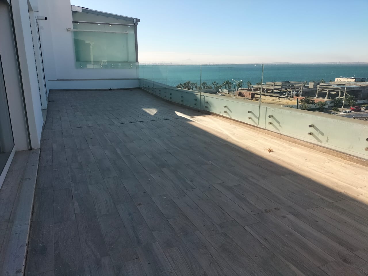 La Marsa Berge Du Lac Location Appart. 4 pices Joli s3 au lac2