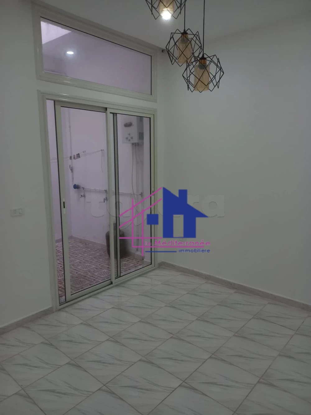 Le Bardo Le Bardo Location Appart. 1 pice Etage de villa s1 au bardo