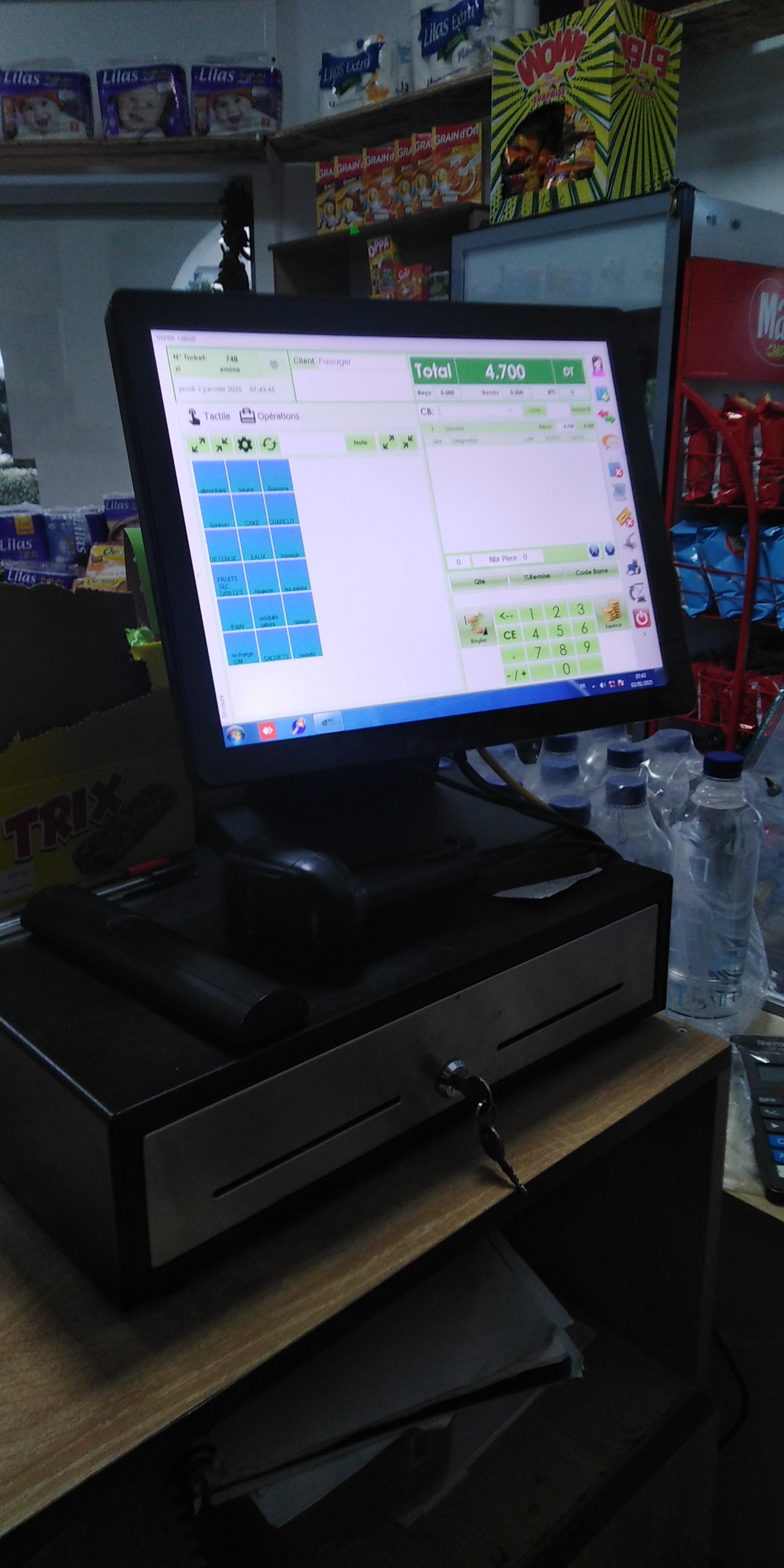 La Marsa Cite El Mhiri Autres meubles Autres Matriel de superette et marchandises